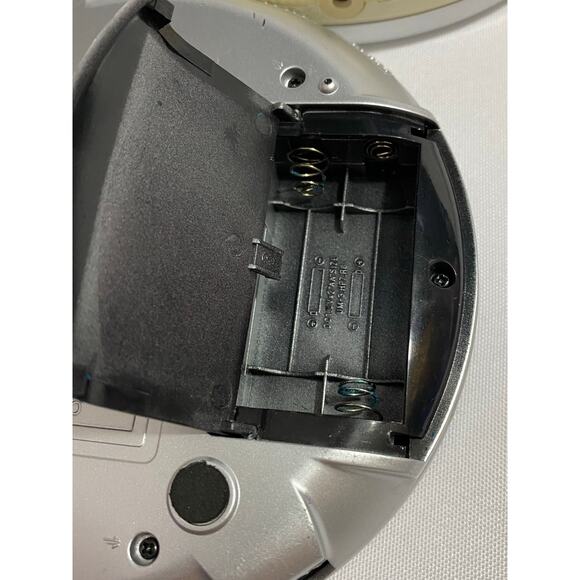 Memorex Personal CD Player W6 Second | with Trutech bundle- Non working- - Picture 6 of 12